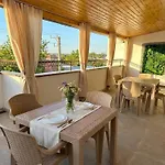 Serenity And Apartament Eforie Nord