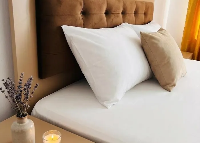 아파트 Serenity And *