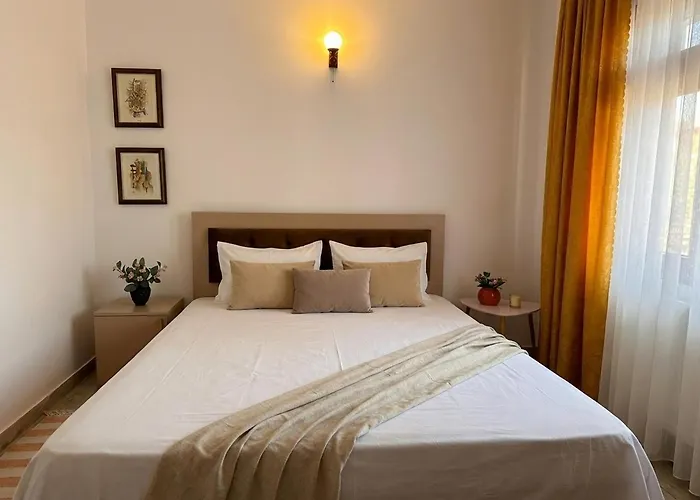 아파트 Serenity And *